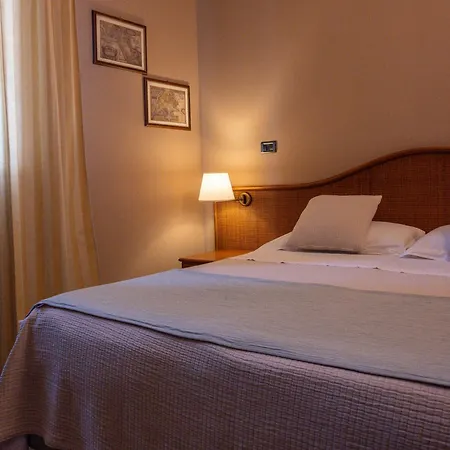 Hotel Sirio 3*