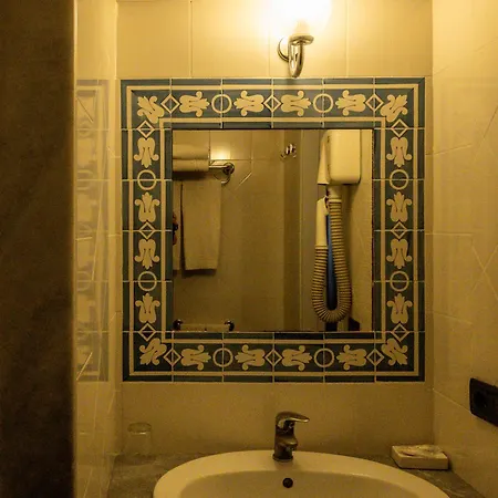 Sirio Hotel 3*